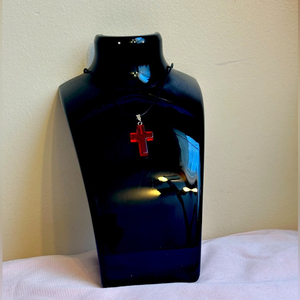 Red cross necklace
